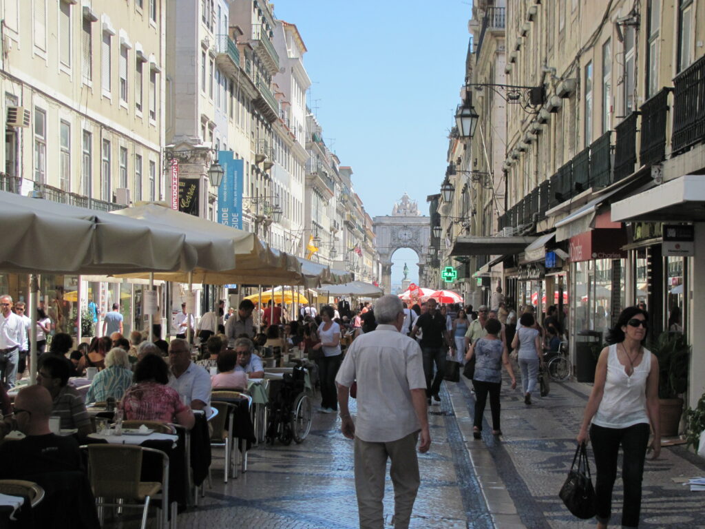 Lisbon street restaurants