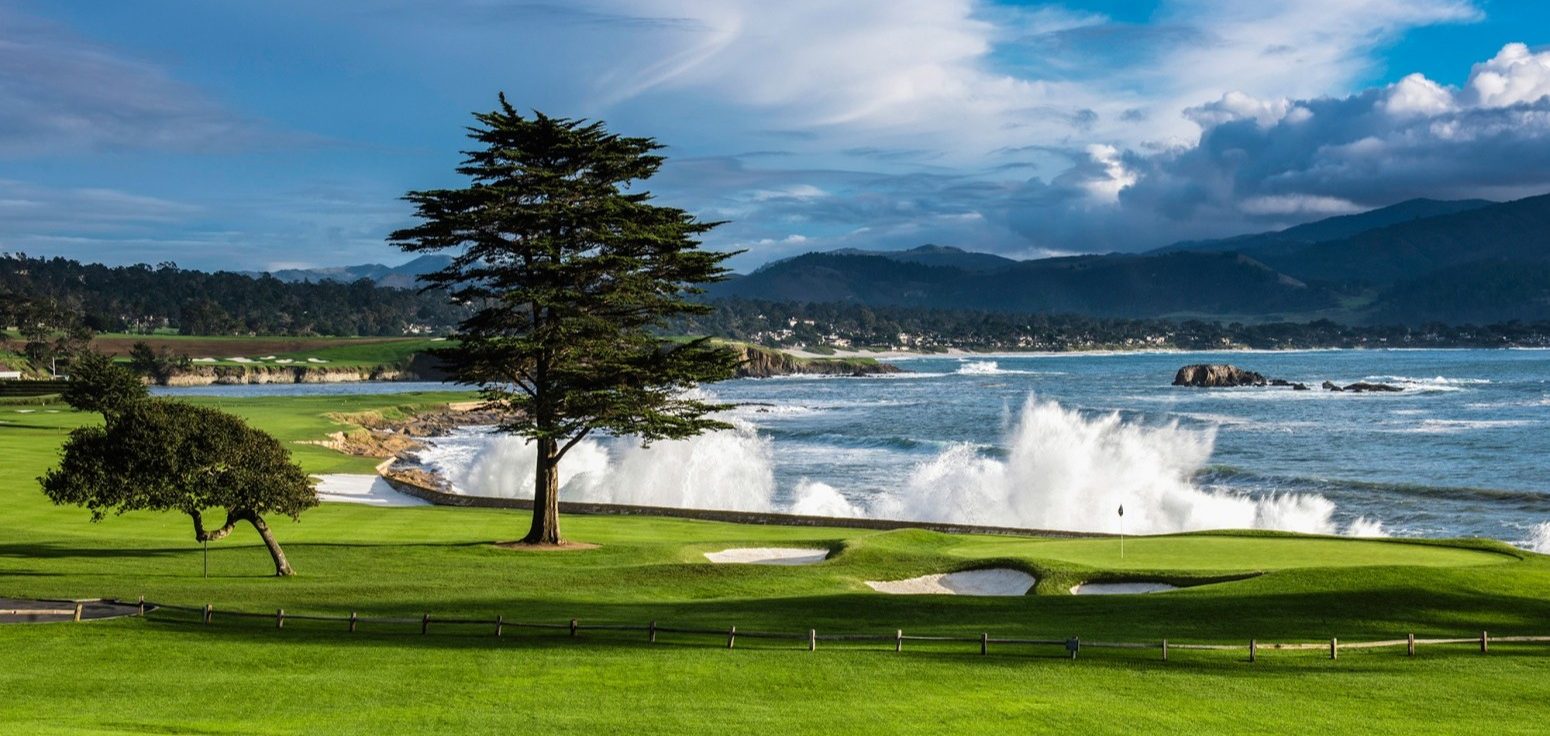 Crashing waves at Pebble Beach Golf Links