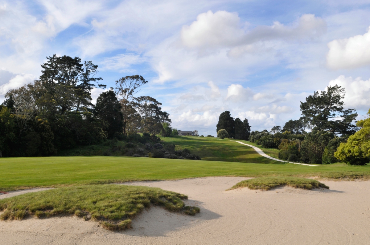 Sand dune on Tititangi golf resort in New Zealand