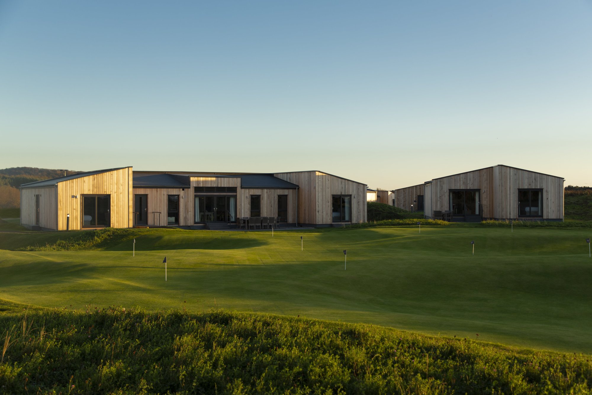 Lodges and Putting Green at Dundonald Links