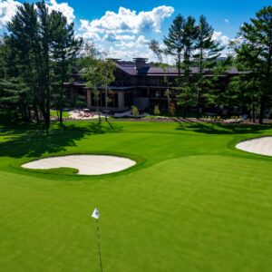 The Inn overlooking the 18th Hole at SentryWorld