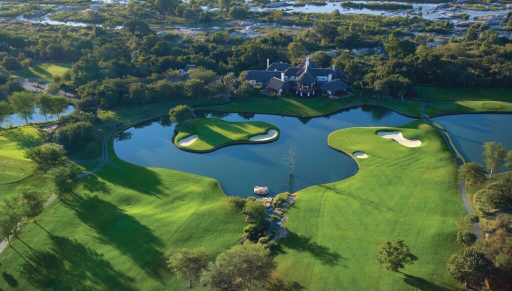 Leopard Creek Country Club Island Green