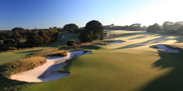 Morning haze at Royal Melbourne