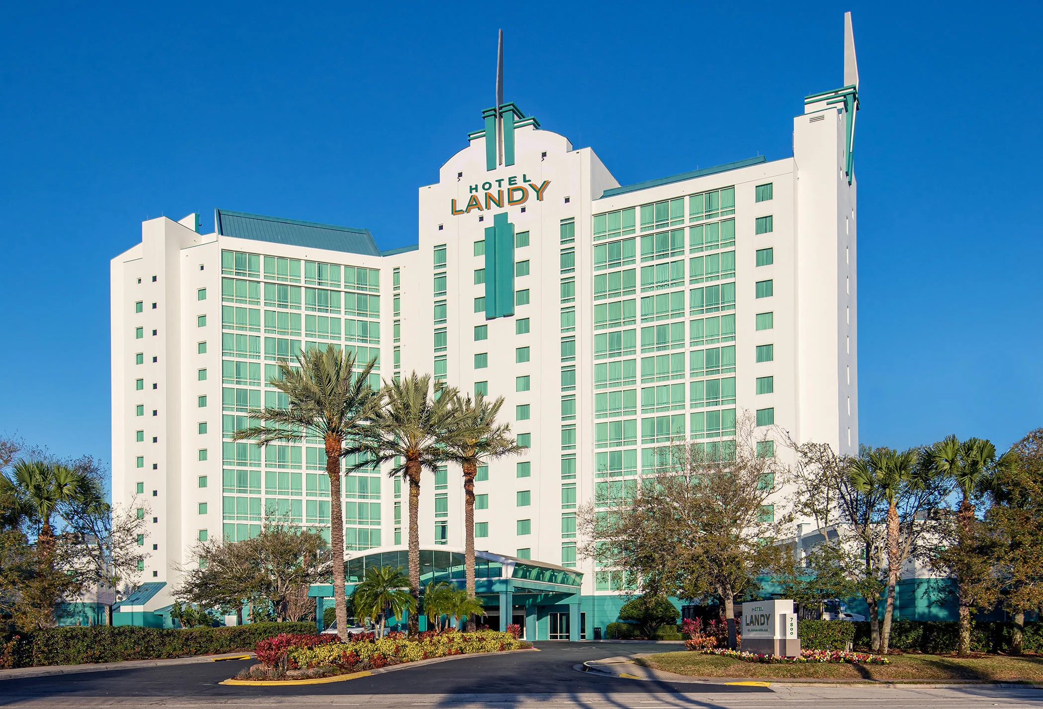 Hotel Landy